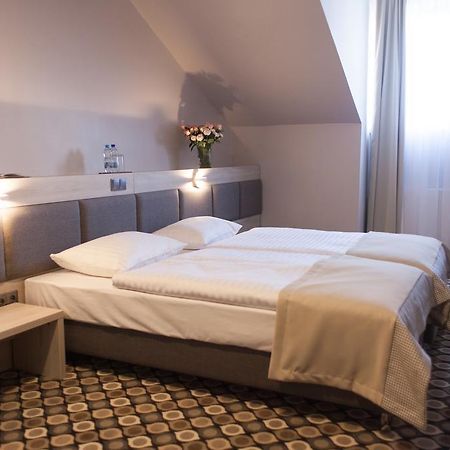Apartamento Piwnica Rycerska Kety Exterior foto