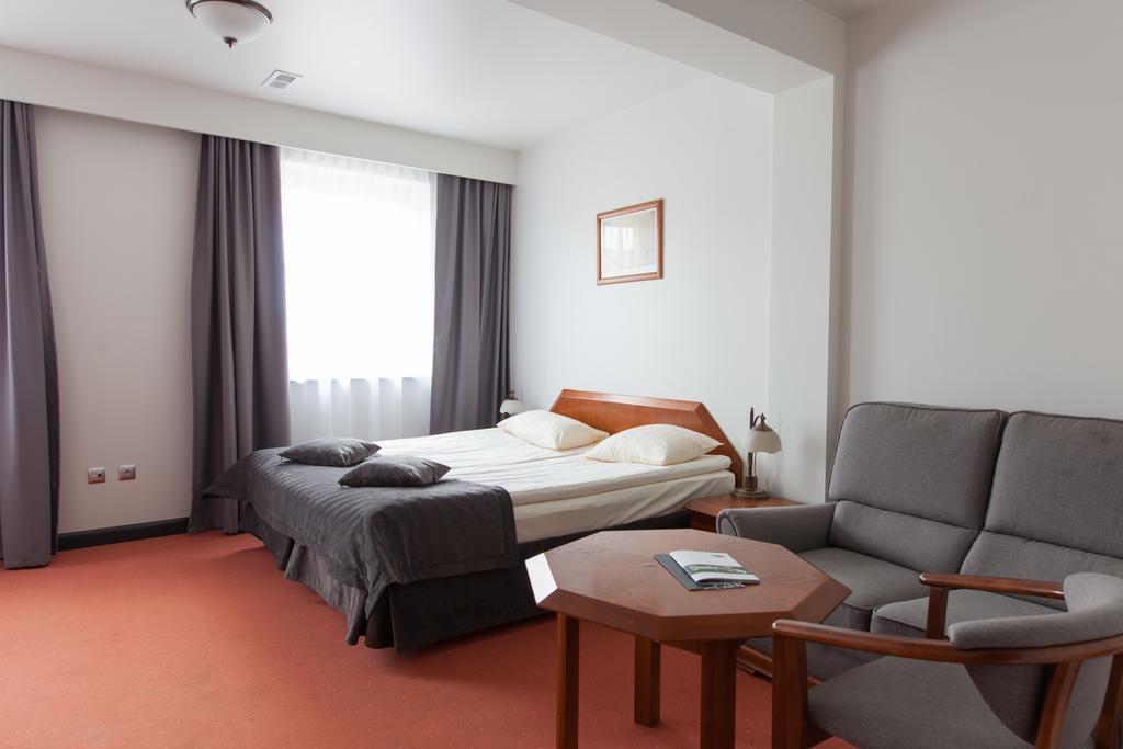 Apartamento Piwnica Rycerska Kety Exterior foto